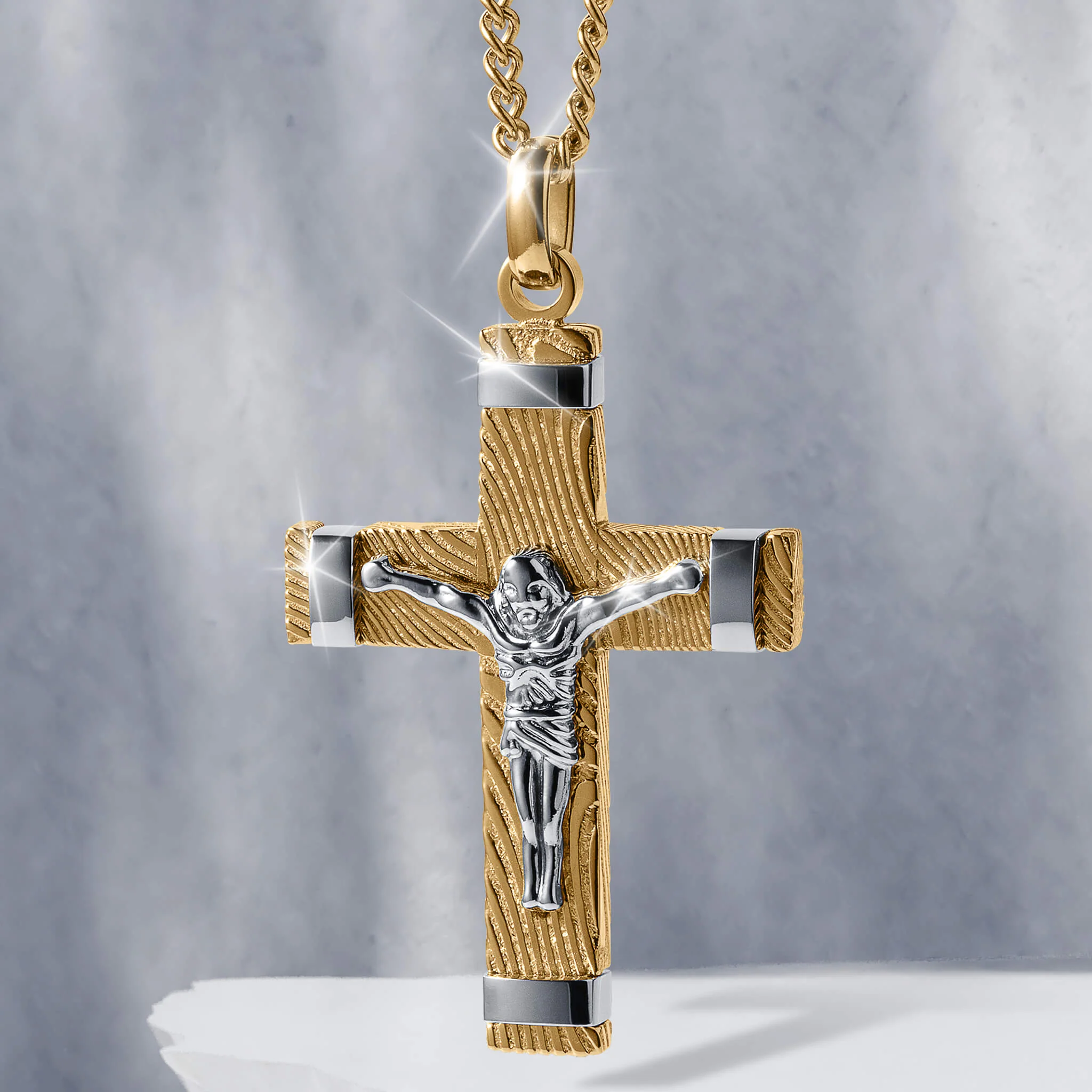 Damascus Crucifix Pendant - Image 2