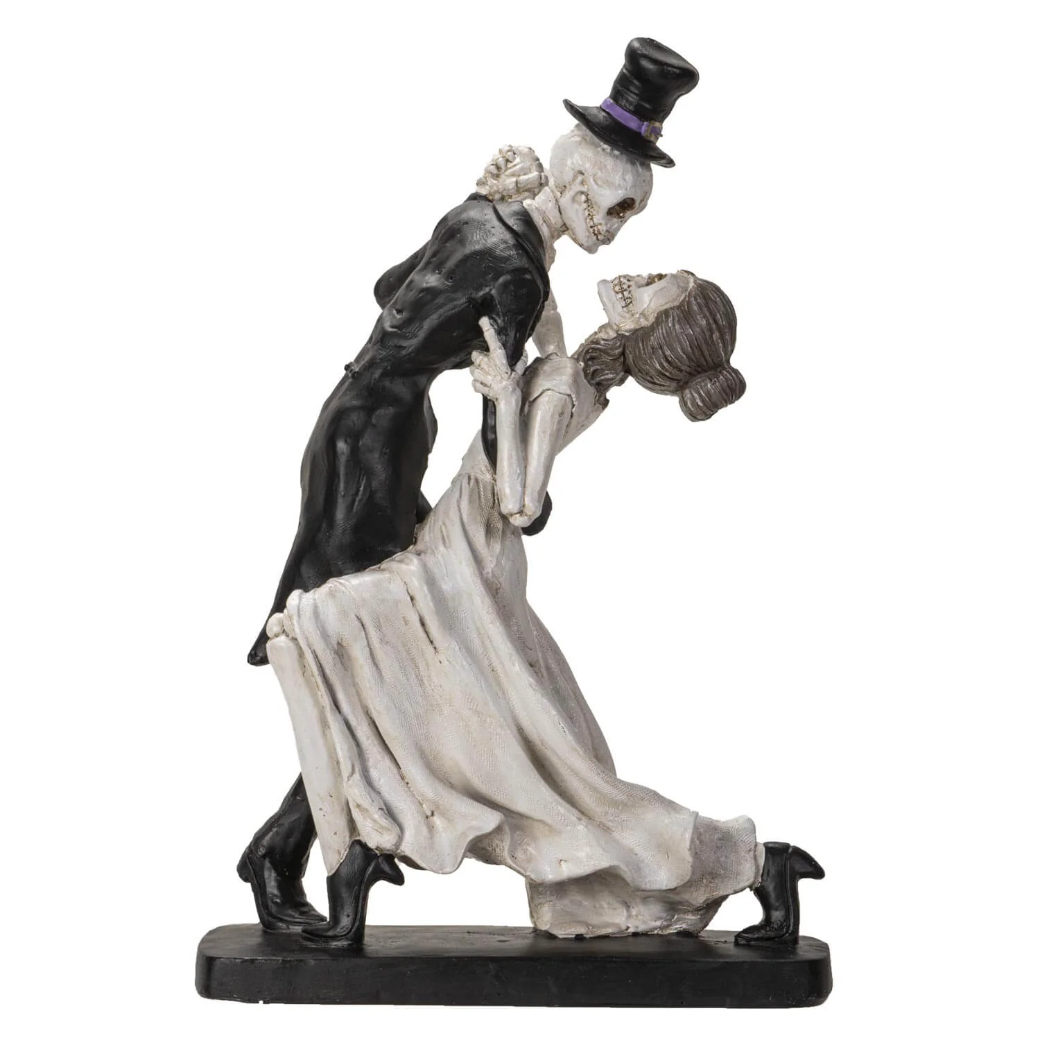 The 'Eternal Lovers' Statue - Image 6
