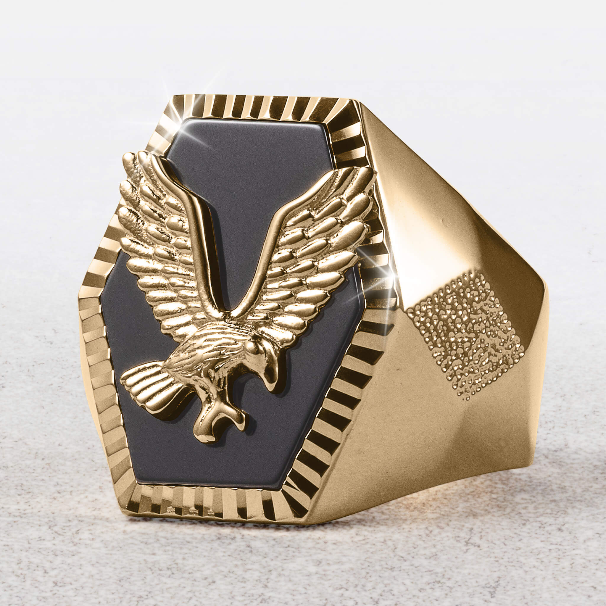 Eagle Crest Men's Ring - Image 2