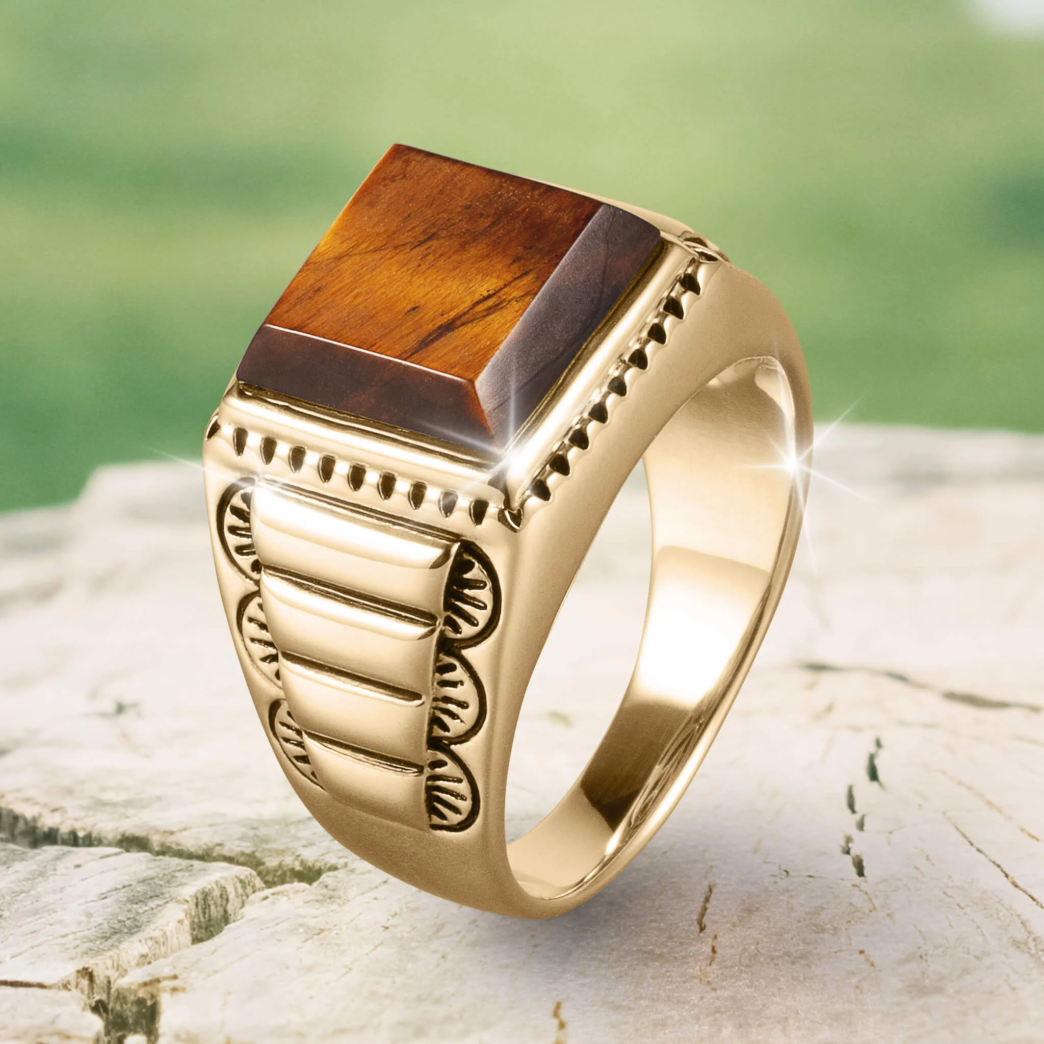 Golden Predator Men's Ring - Image 2