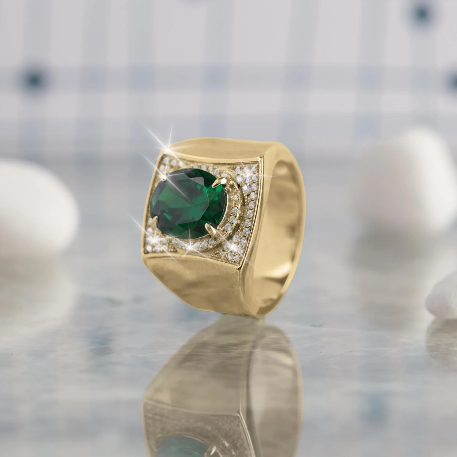 Green Magnate Ring - Image 3