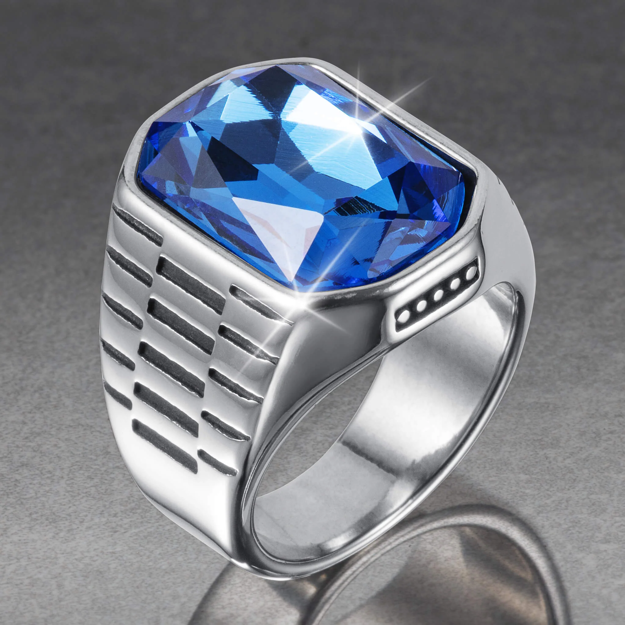 Imperial Cobalt Men's Ring - Image 2