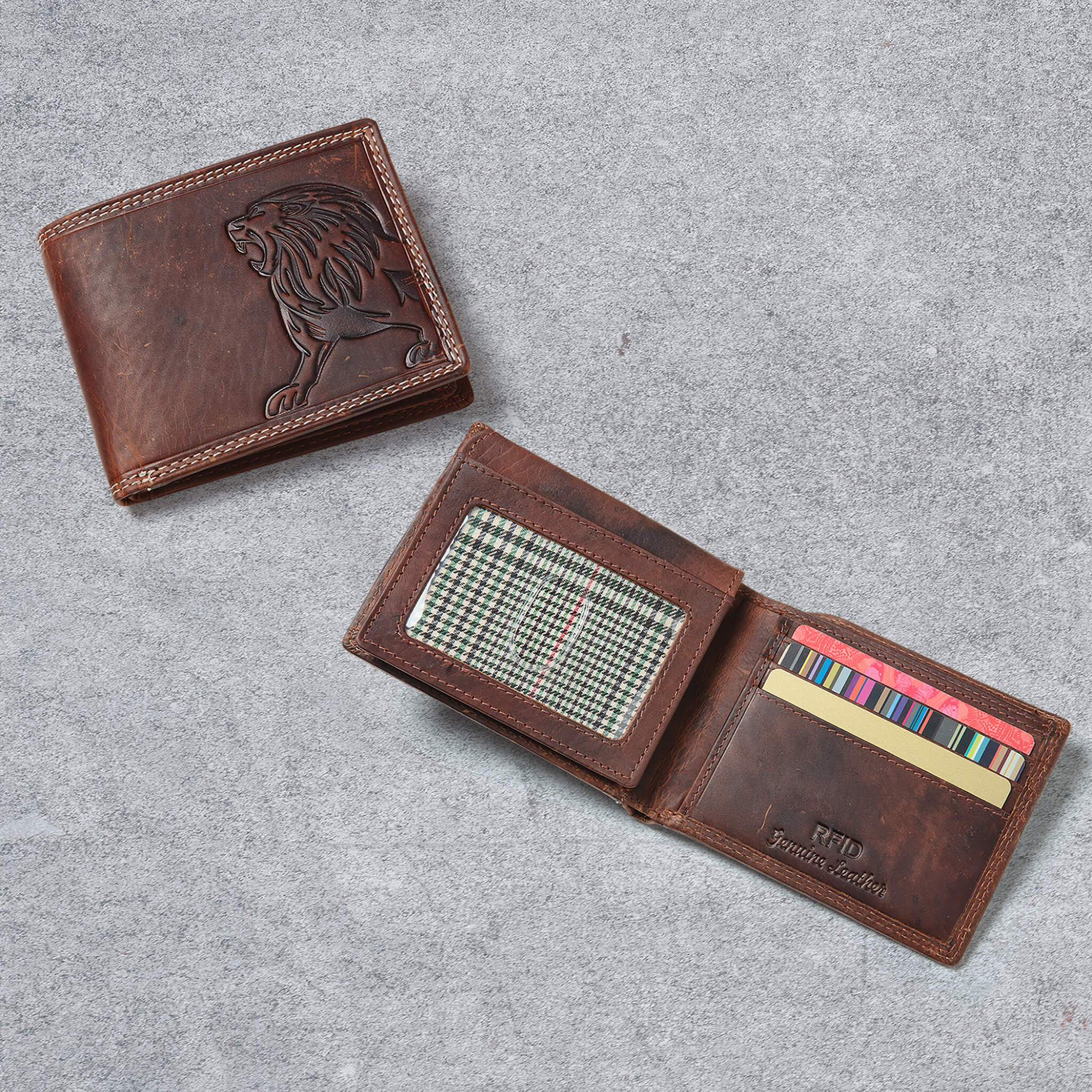 Lion Predator Leather Wallet - Image 3