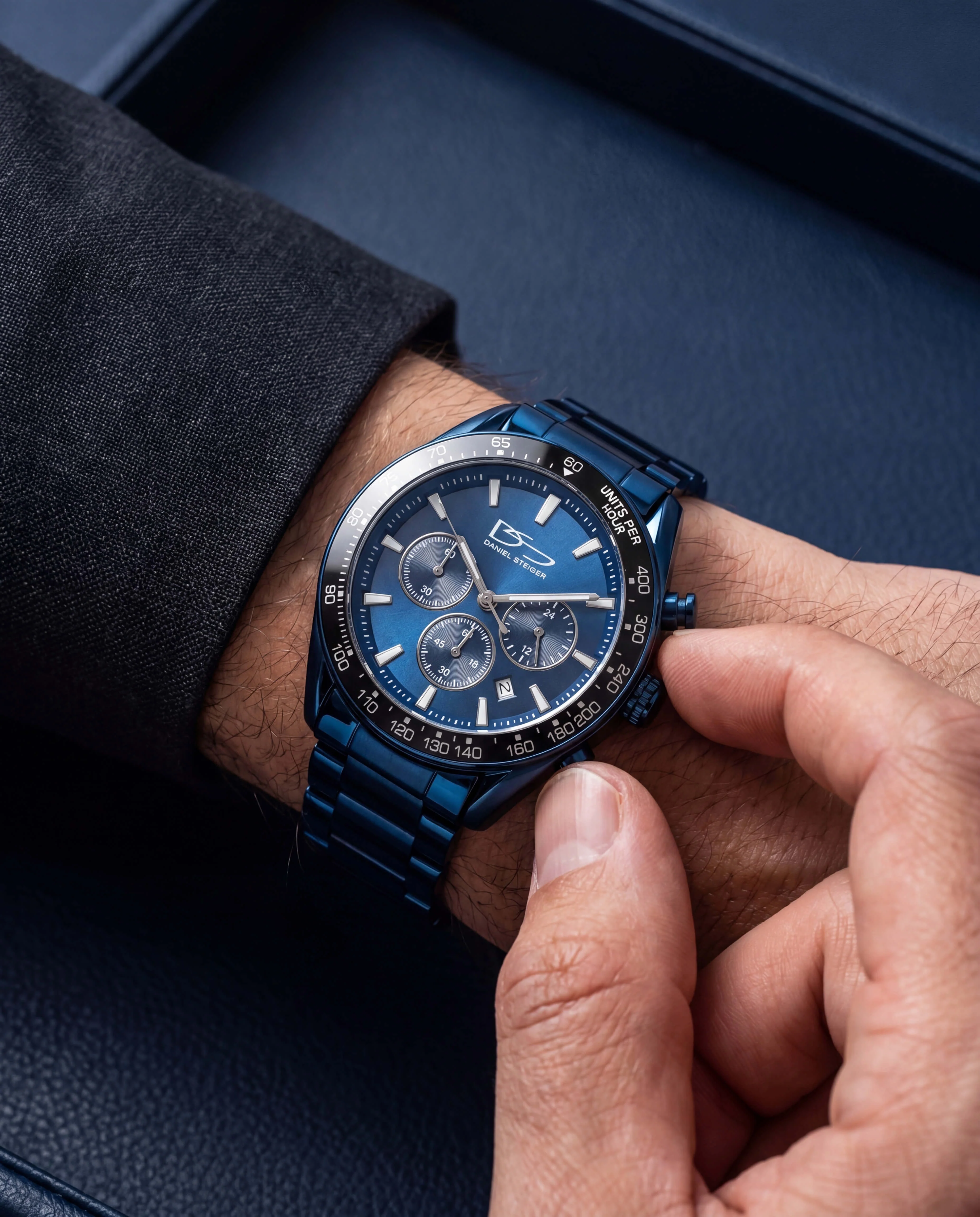 Midnight Velocity Men's Watch - Image 4