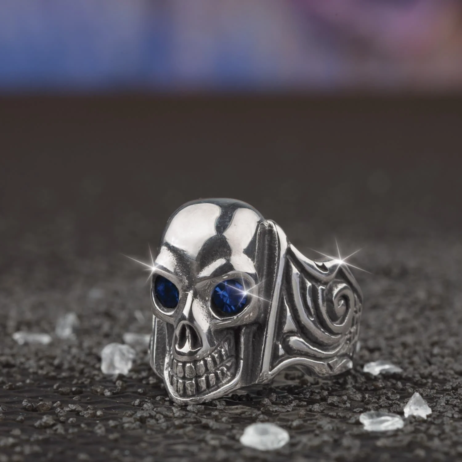 Ole Blue Eyes Steel Skull Ring - Image 2