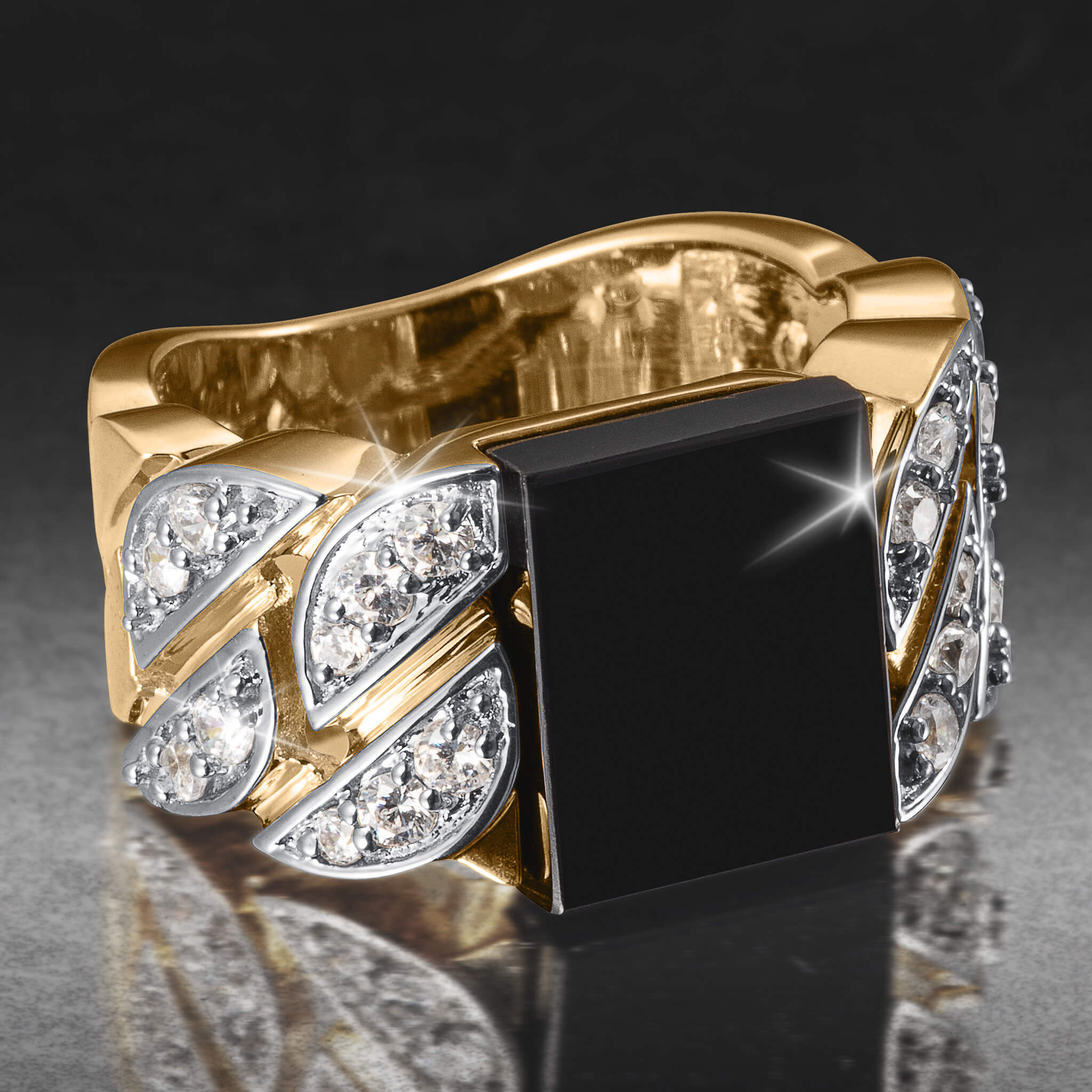 Onyx Insignia Men's Ring - Image 2