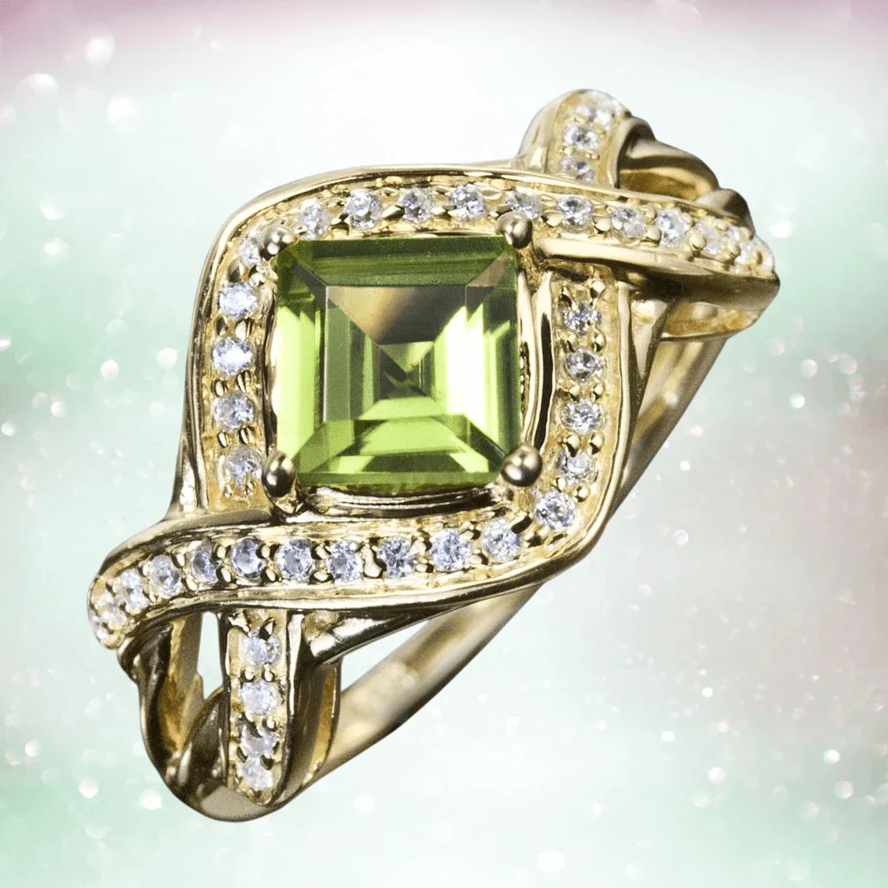 Palermo Peridot Ring - Image 2