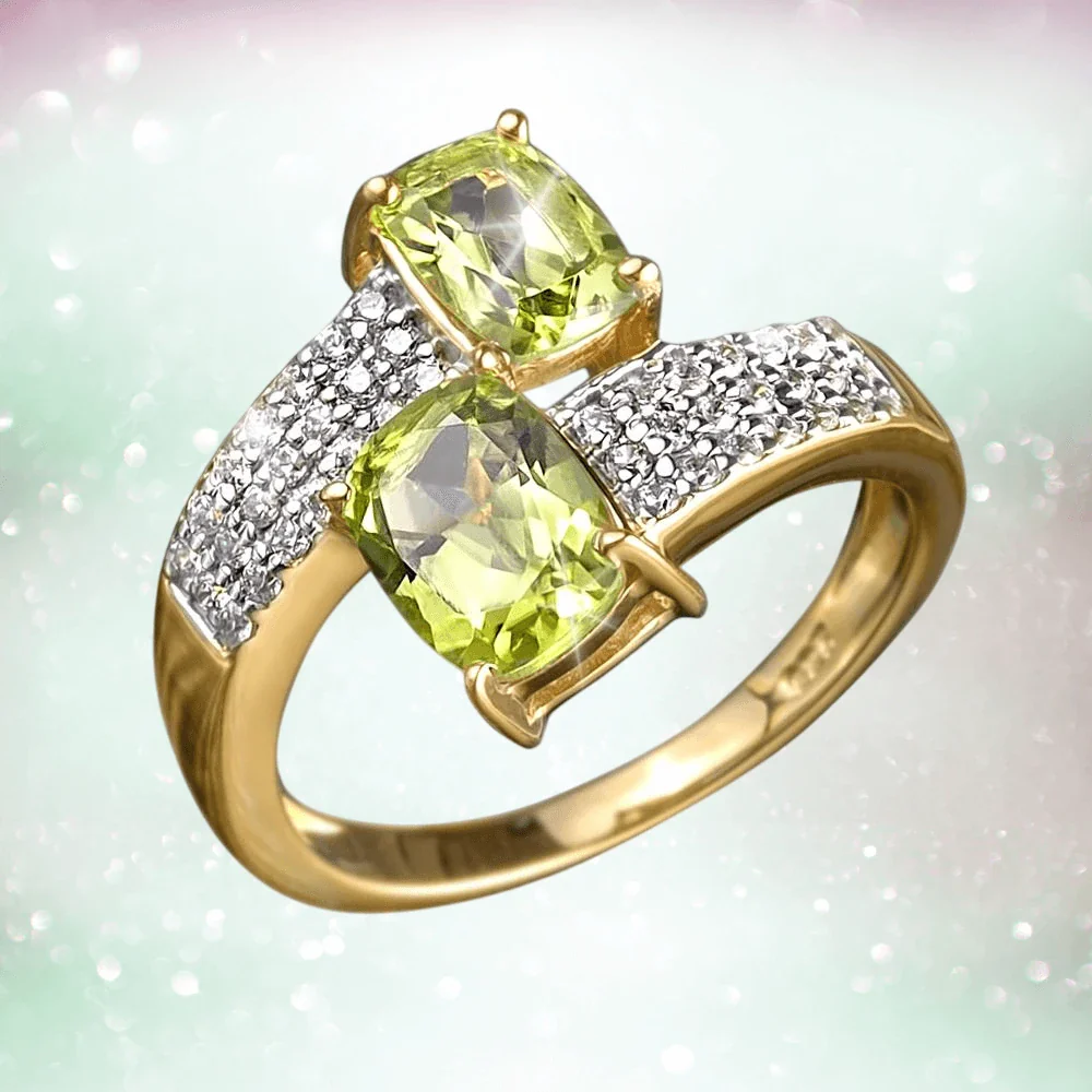 Peridot Hug Ring - Image 2