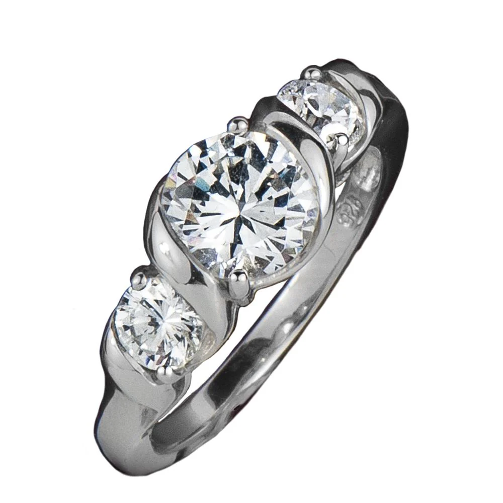 Solitaire Twist Ring