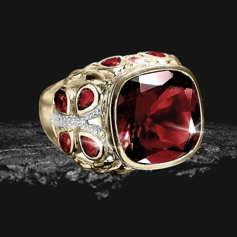 Springtime Garnet Ring - Image 2