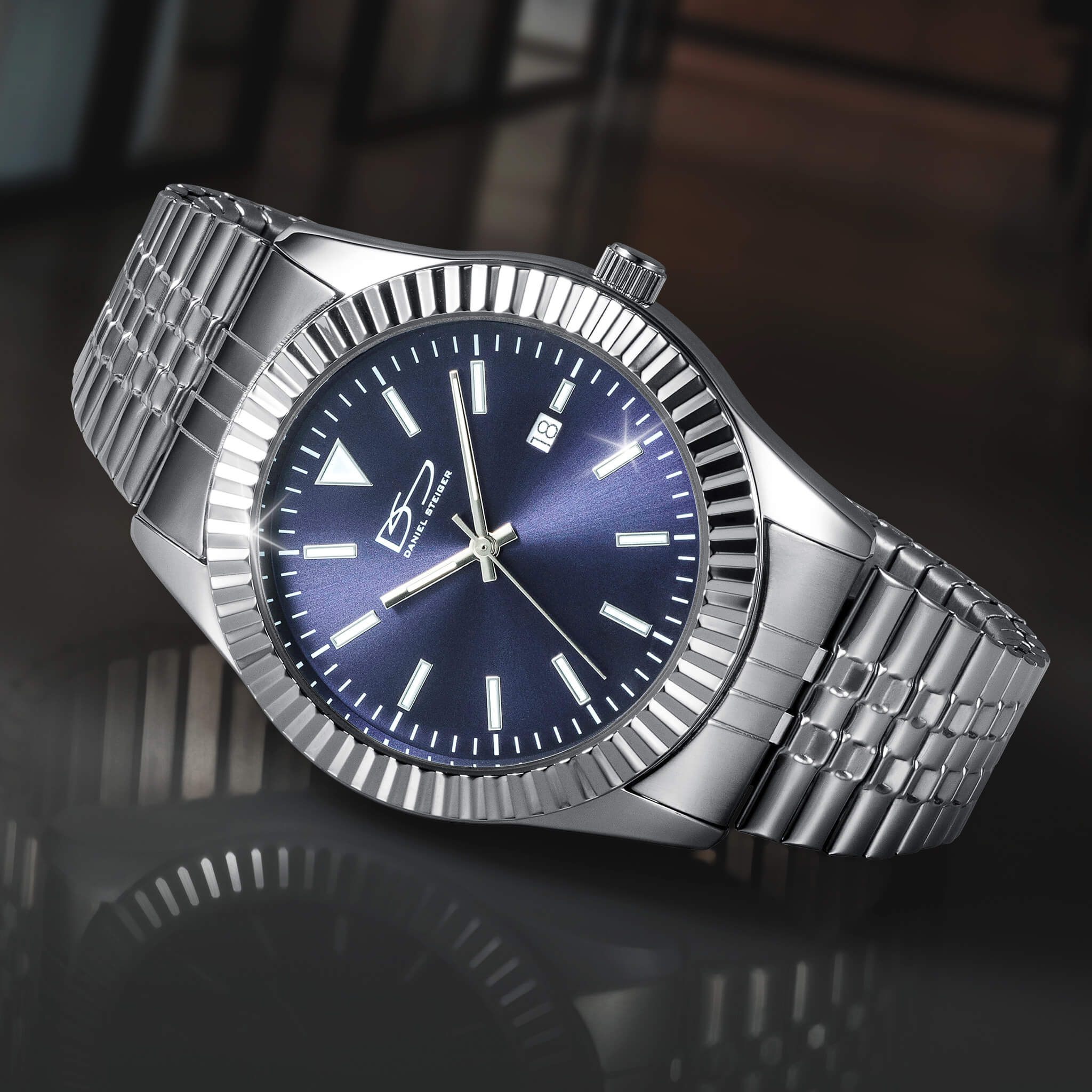 Statesman Expandable Steel Men’s Watch - Image 2