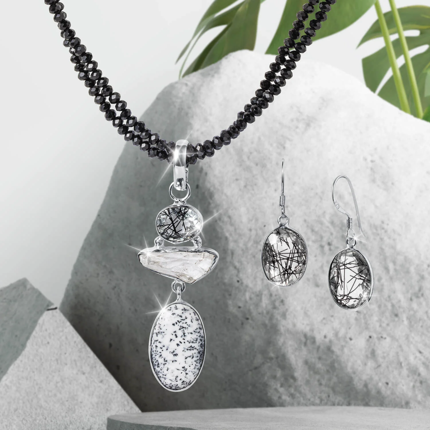 Twilight Ladies Pendant - Image 3